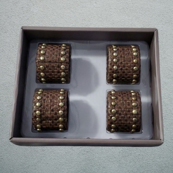 Jonathan Adler | Happy Chic. Catherine Brown Studded Napkin Rings set of 4 - Picture 2 of 5